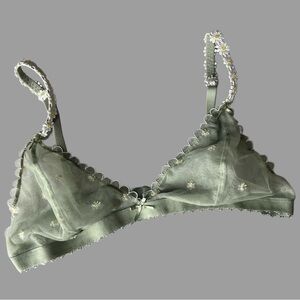 Daisy Embroidered Bralette  (VS PINK)